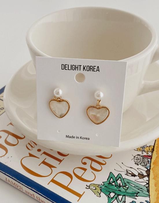 Mindy Heart Earrings