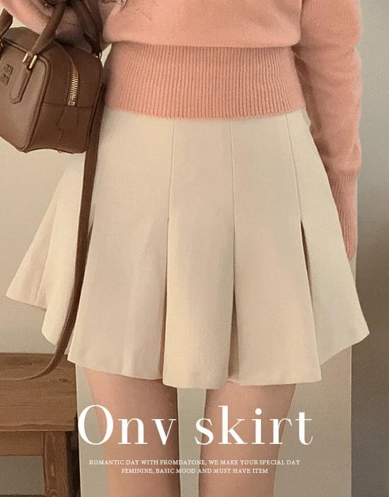 Onb pleated mini skirt