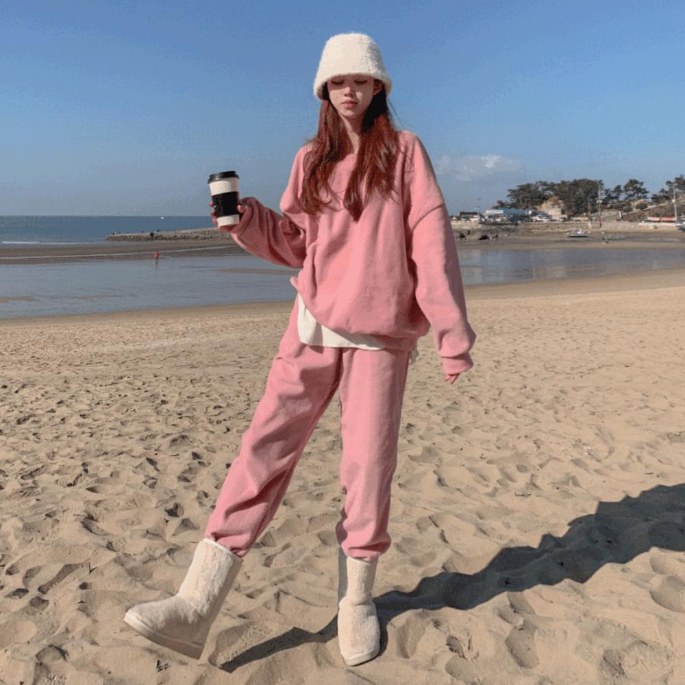 Fleece material warm Fleece-lined overfit Loose-fit Sweatshirt + jogger pants training set homewear cream indie pink black