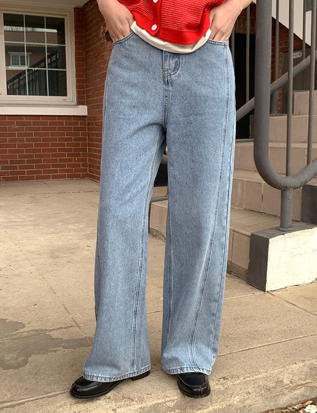 後鬆緊寬版水洗牛仔褲