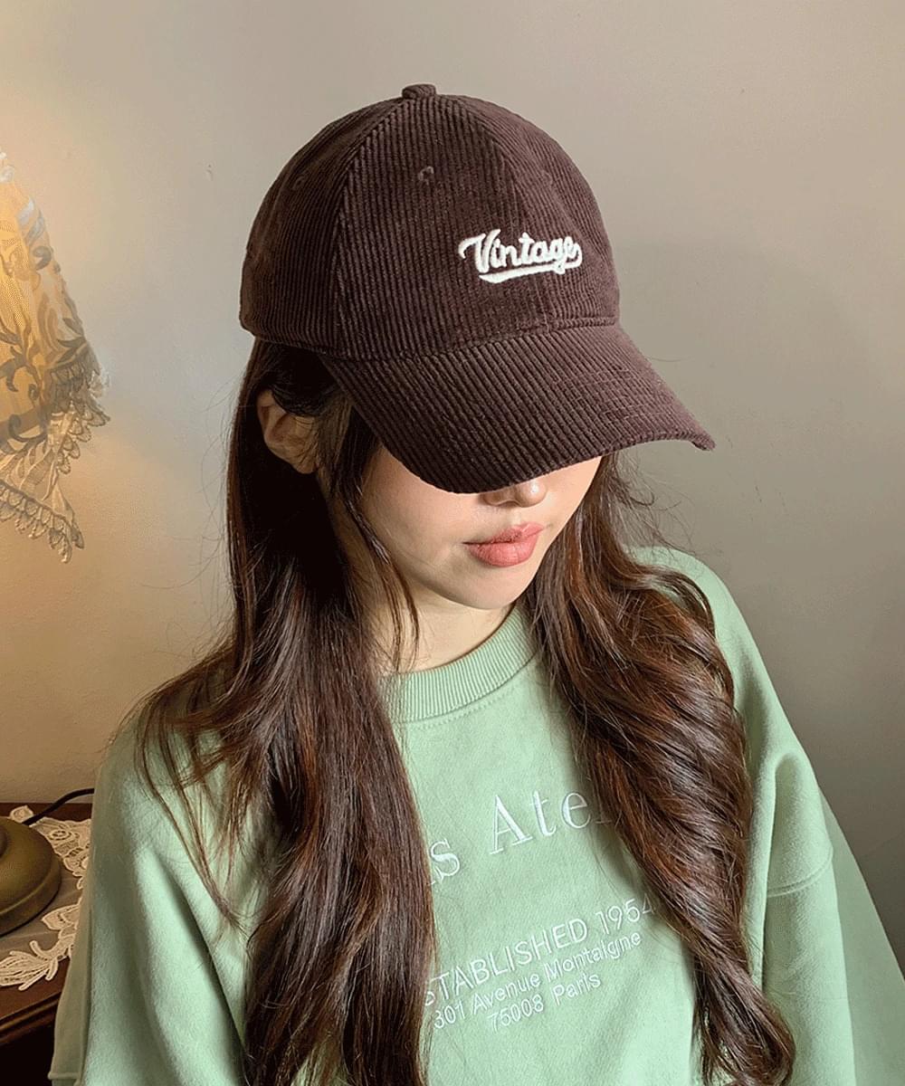 Winter mood golden ball cap embroidery lettering hat corduroy casual cotton basic cotton daily look casual unisex winter item
