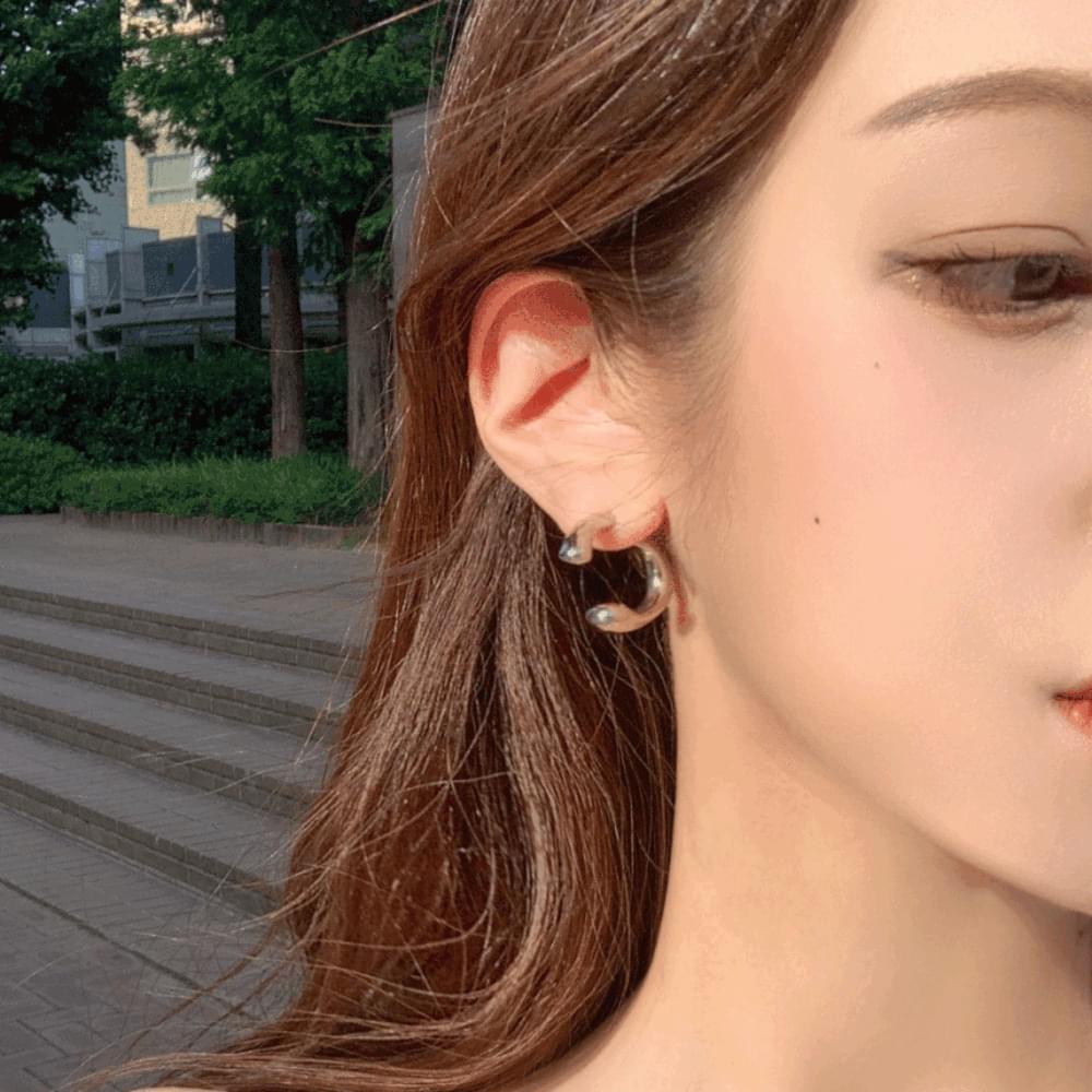 Luxury ring nickel-free plated half unbalanced double earring scratch unfoot pierced earring earrings silver gold 2 colors