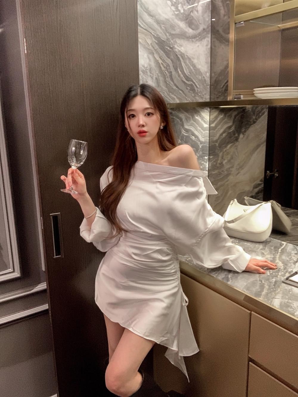 奢華結扭紋耳環-金銀2色