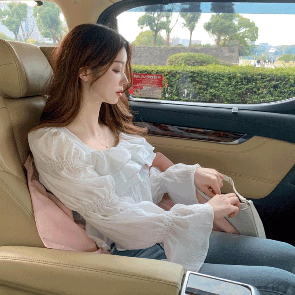 Frill puff square neck blouse shirring A-line cancan flare crop balloon bell line sleeve date look black white