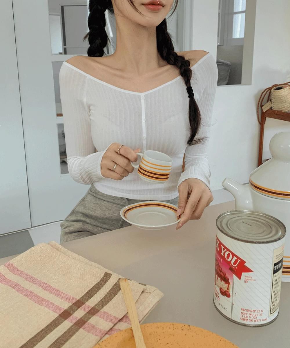 Off-shoulder Ribbed button crop tee crop t-shirt boat neck Spandex spandex button long sleeve tee basic spring mid-season easy look daily look date look 4COL