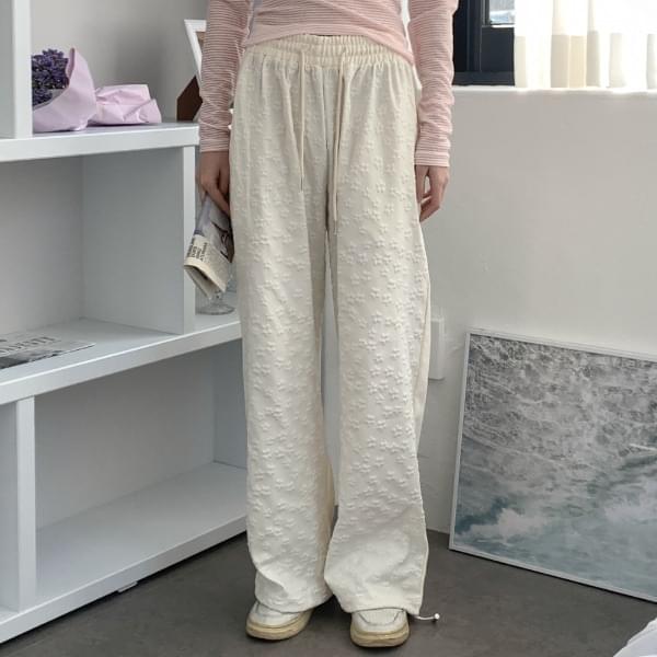 Hot Flower Embo Banding Pants