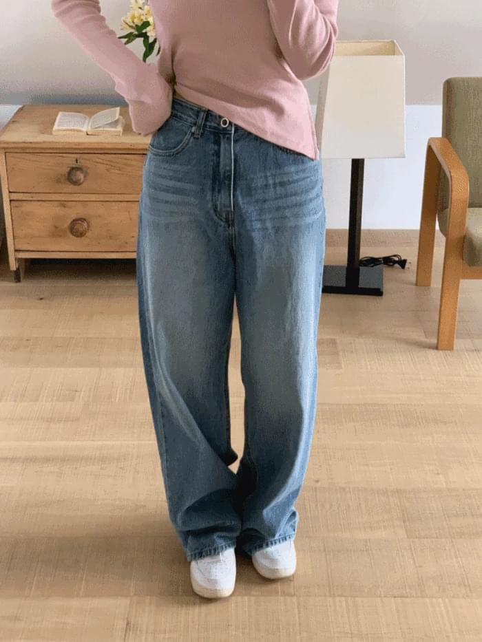 Point Button Catbrush Faded Wide Denim Pants