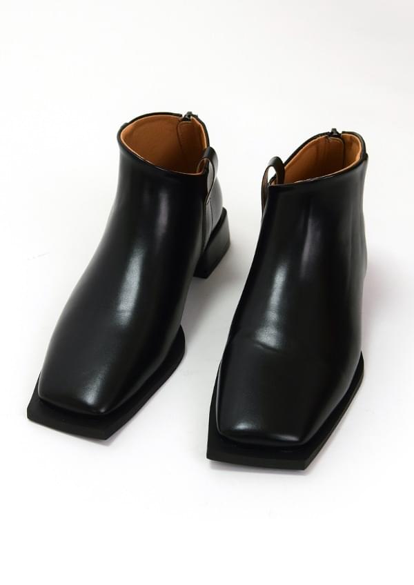 hard square ankle boots