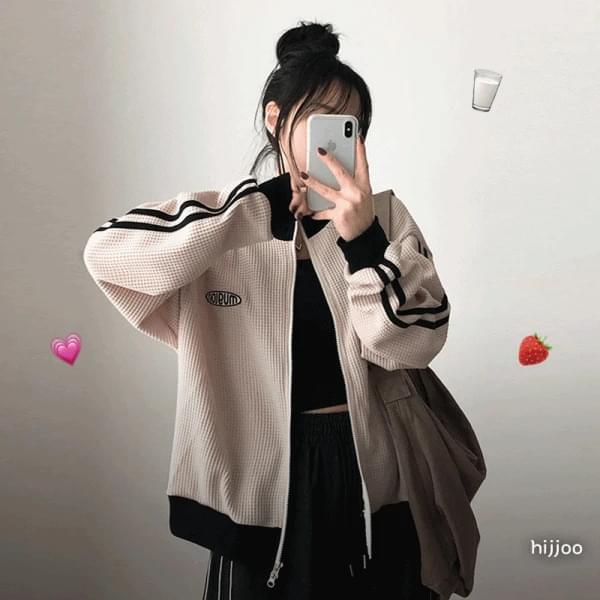 Datijasu color matching waffle zip-up