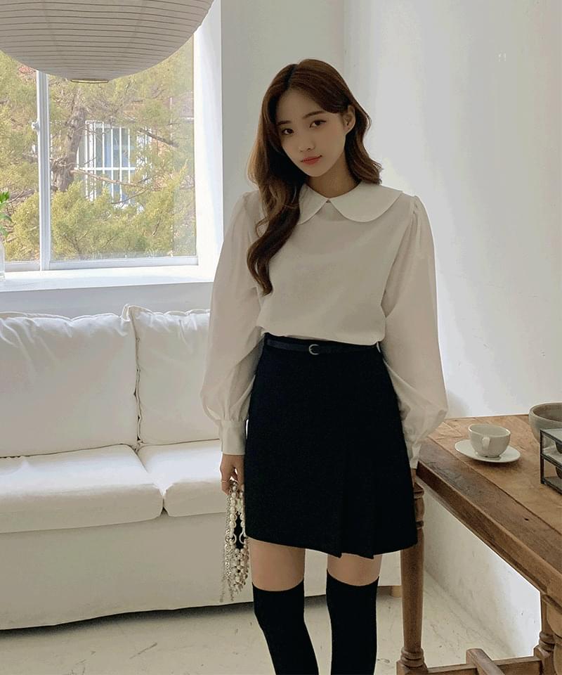 Fromby Collar Blouse