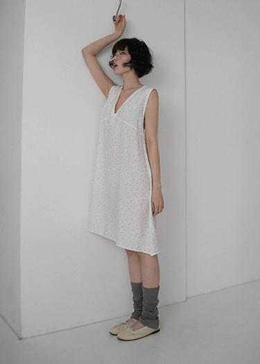 Midi Dresses