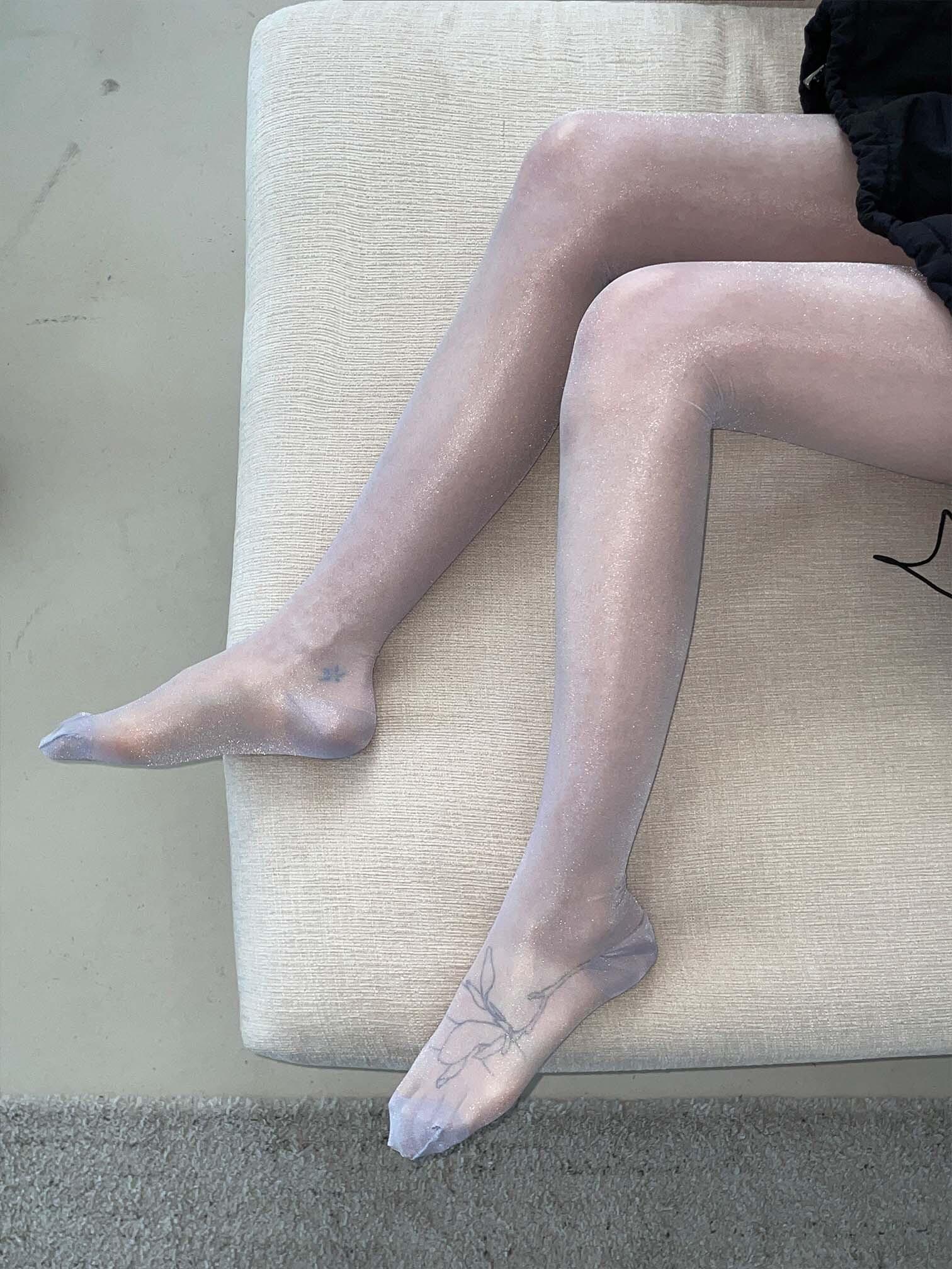 20 shiny ashen stocking
