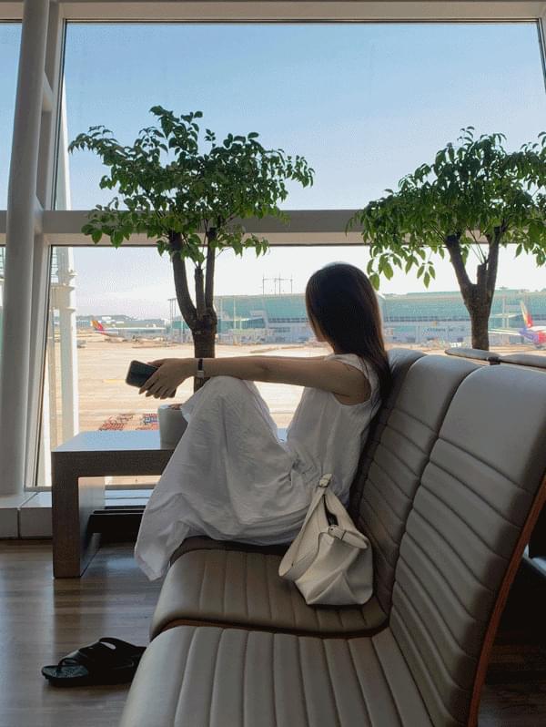 Dier Sleeveless Long Dress