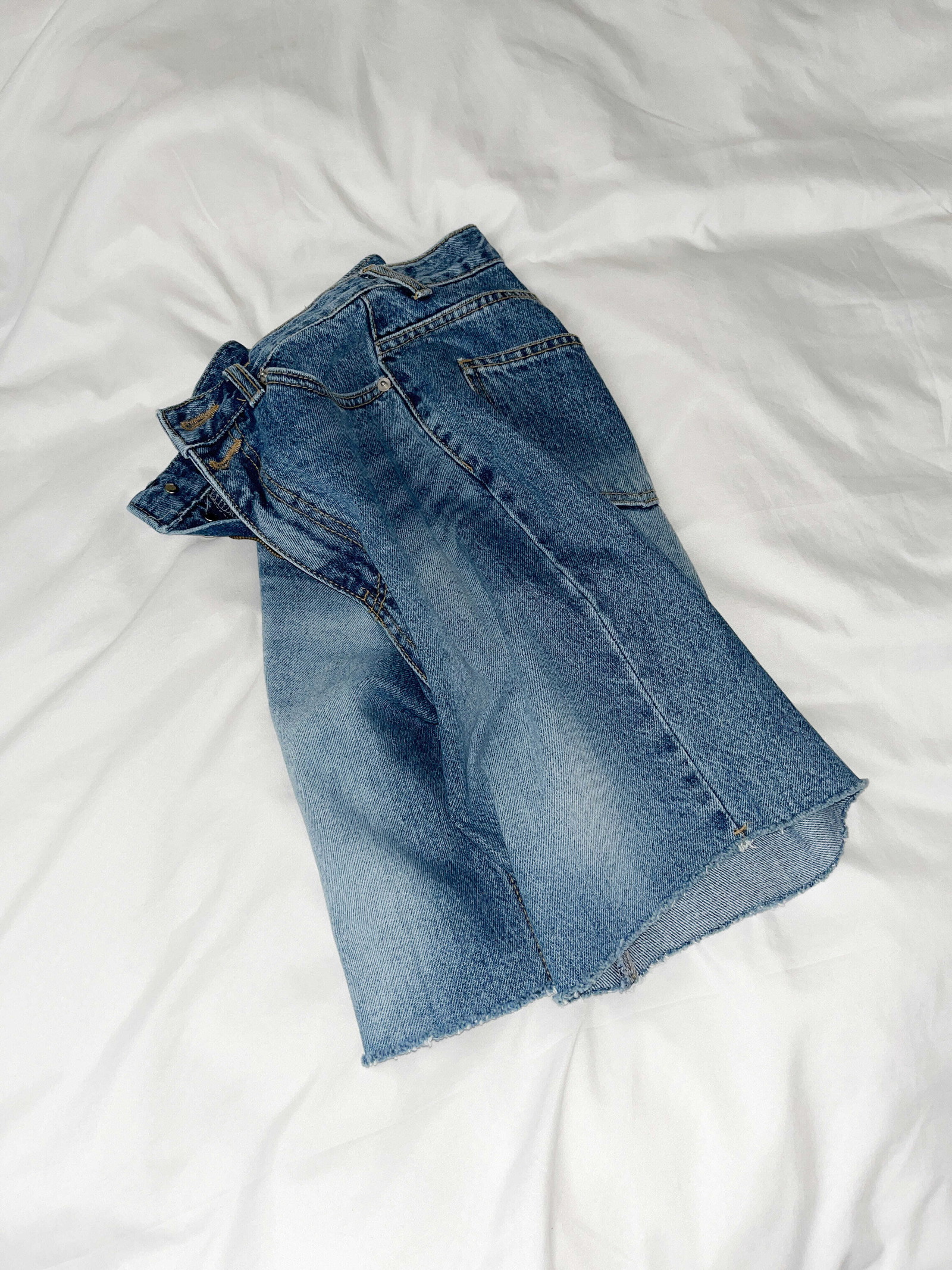 Billy 5-quarter denim shorts