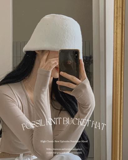 포슬 뽀글이 벙거지 오버핏 화이트 사파리햇 털모자 니트 버킷햇
