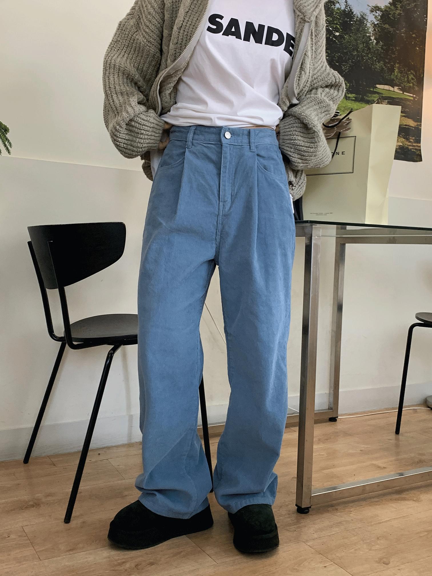 corduroy heart pocket pants