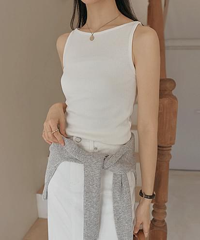 tank-top