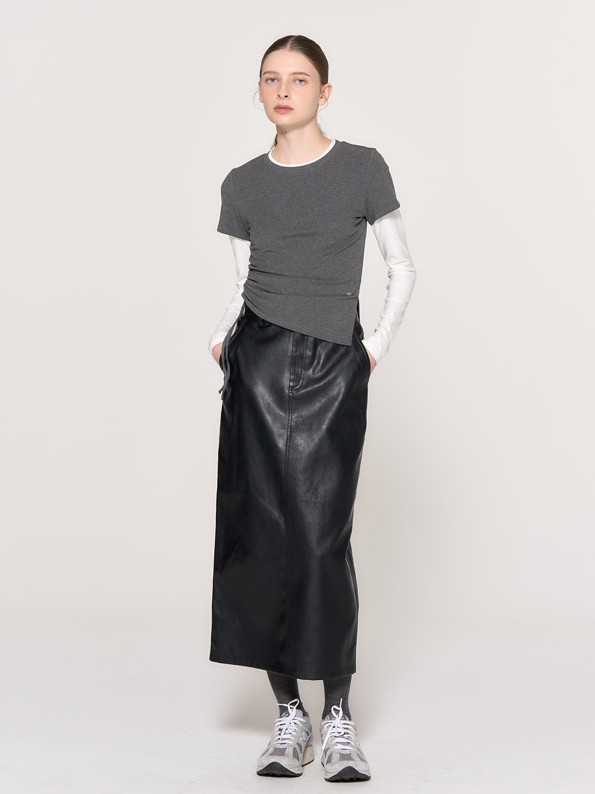 ★GENERAL IDEA★ Shirring Half Layered T-shirt KHAKI WBD3L01 GENERAL IDEA - WOMAN Shirring Half Layered T-shirt - Codibook.