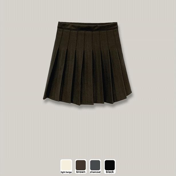 Cuddy woolen tennis skirt