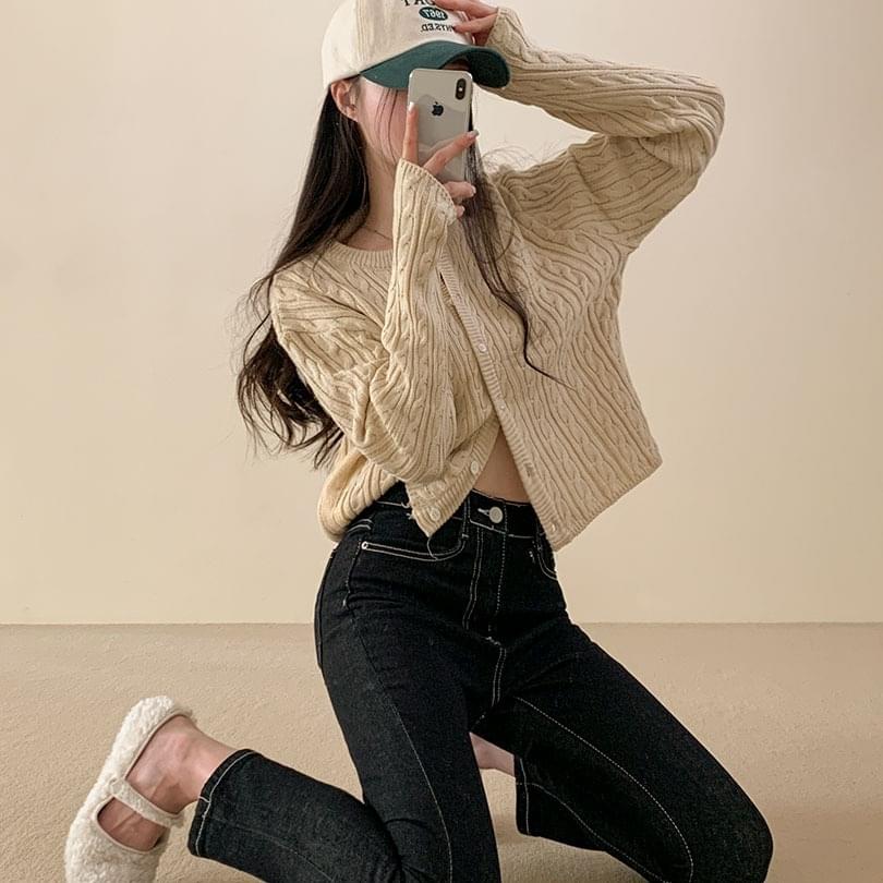 Sweet cable button cardigan