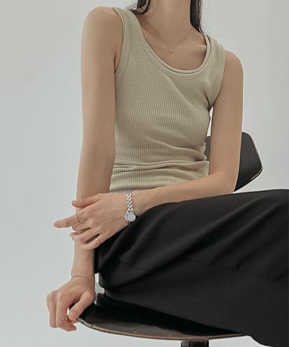 sleeveless
