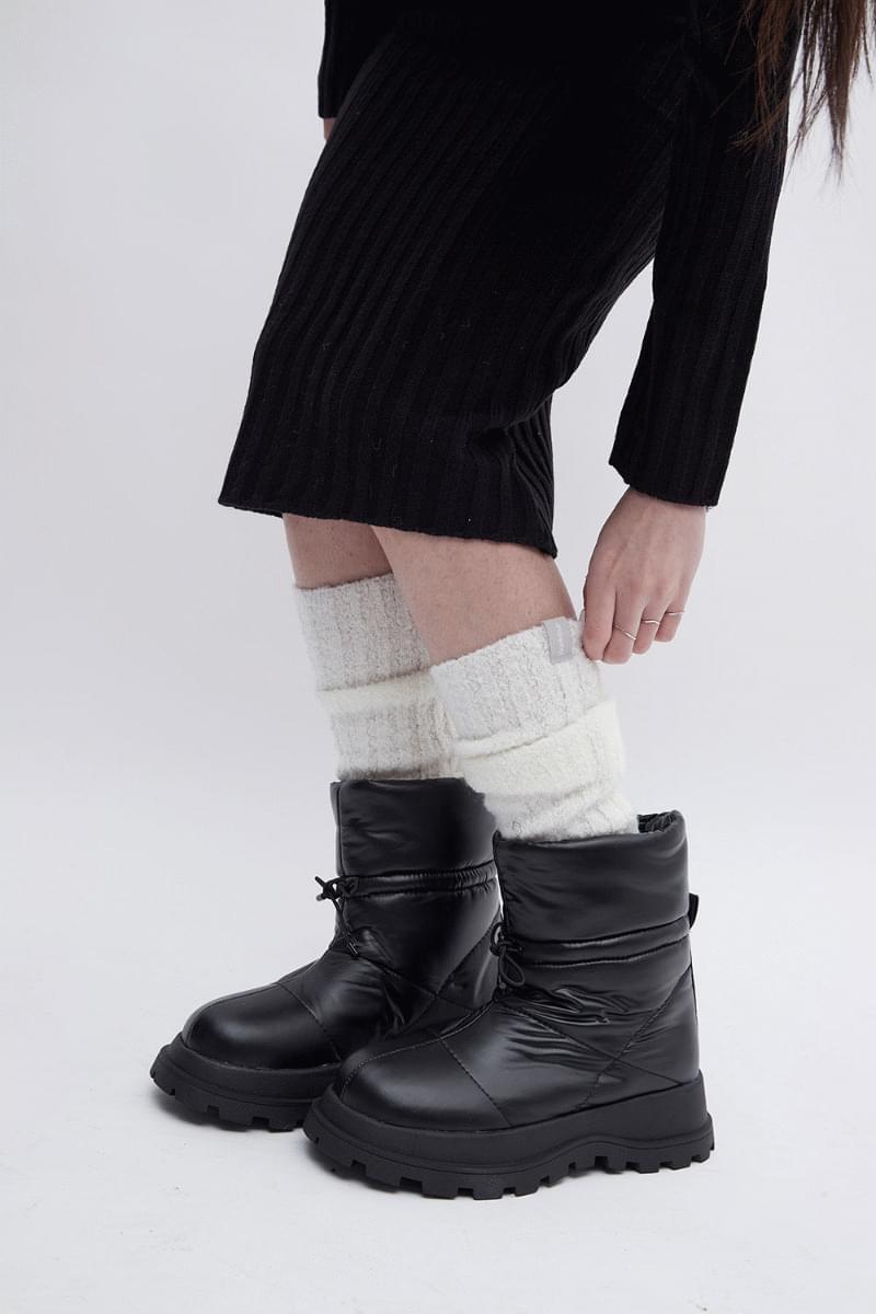 padded ugg boots 靴子