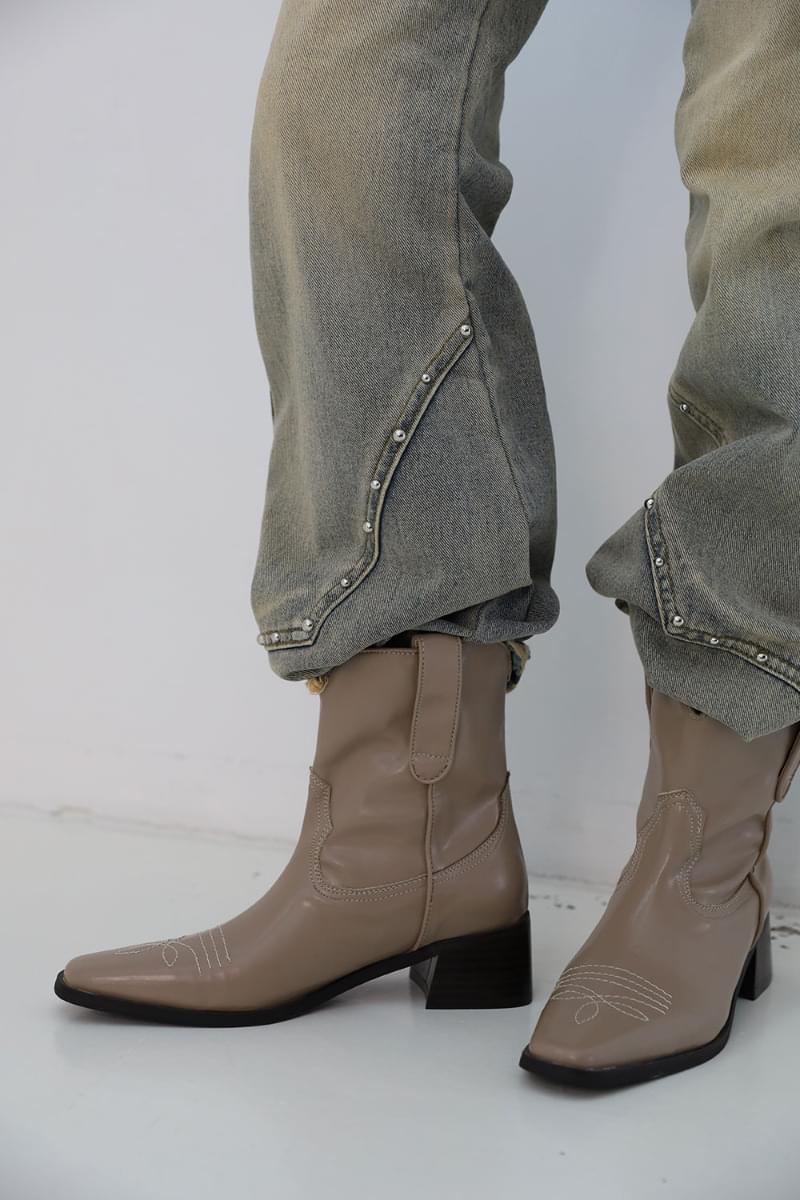 Ready Autumn Western Mid Boots