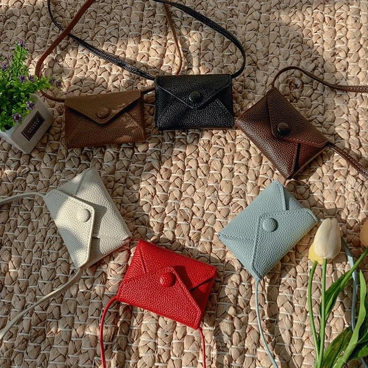 Button Card Wallet Cross & Strap Bag