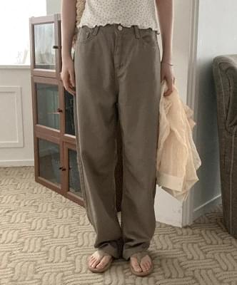 チノパンツ