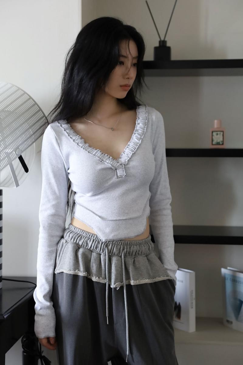Pia Frill V-Neck T-Shirt