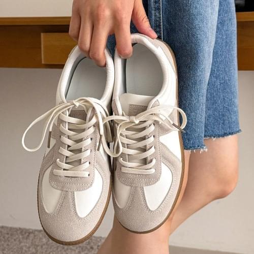 エブリデイ ロディン ビンテージ ドイツ軍 ヒールアップスニーカーズ ED2523