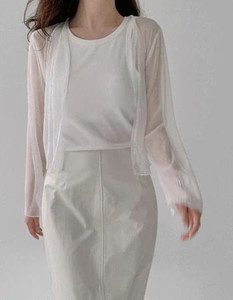 Yeri See-Through V-Neck V-Neck Cardigan