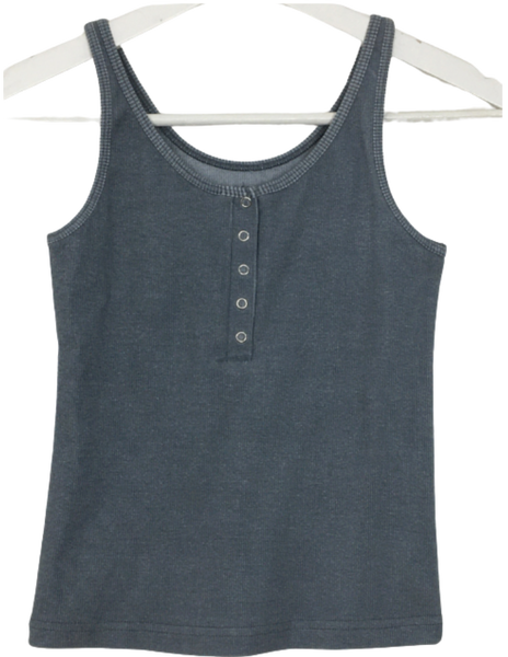 sleeveless
