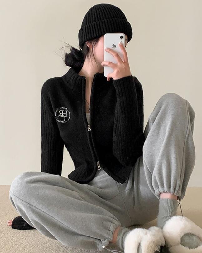 Hercy two-way half-neck embroidery collection