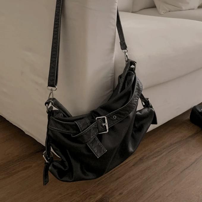 BQ Belt Shoulder Bag -3 Colors