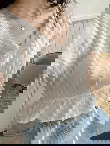 蕾絲綁帶V領蝴蝶結短袖襯衫