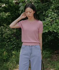 Moenbi Golji Round 1/2 Tee