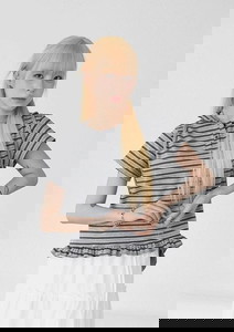 코뷰 프릴 스트라이프 카라티셔츠