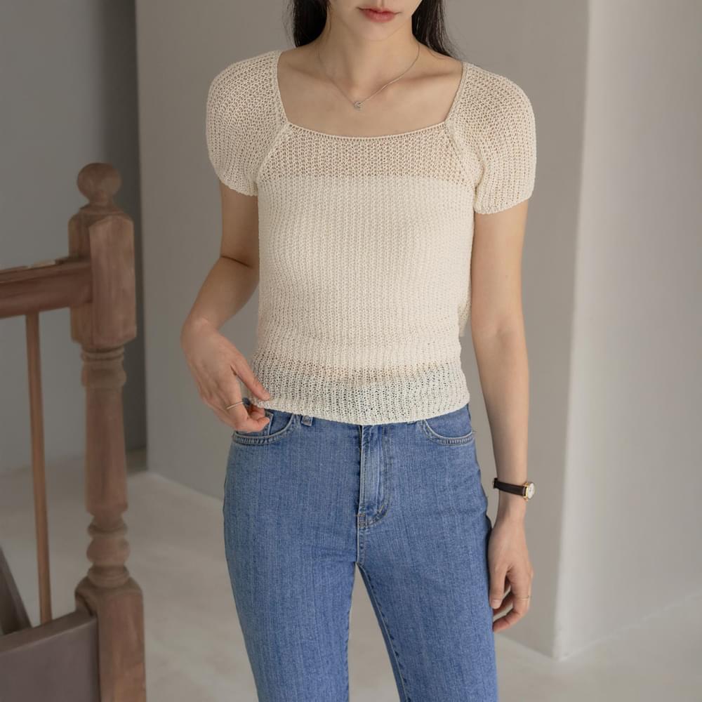 Matilda Square Neck Back Strap 1/2 Knit