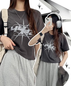 y2k hertz short sleeve crop tee