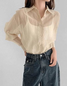 Organza touch Loose-fit shirt blouse