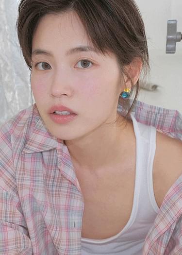 earring