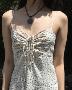 民族風格方領點點緊身無袖上衣