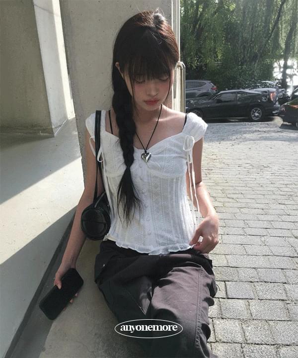 Lissanne Ribbon Strap Off Sleeveless Blouse