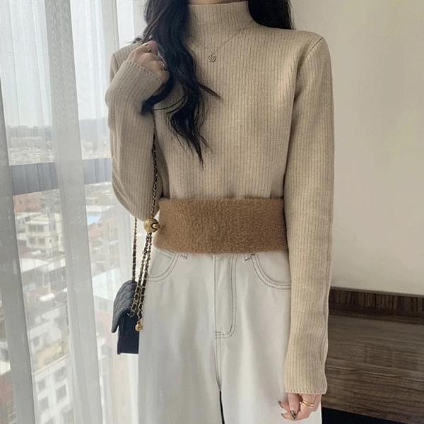 Slow Ruffle Half Turtleneck Knitwear 