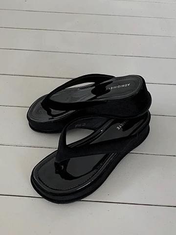 ベルベット厚底ビーチサンダル