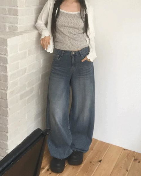 jeans
