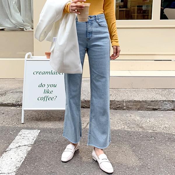 Vintage Light Blue cutting Flared pants 牛仔褲