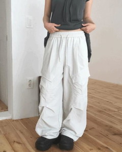 Petal Two Way String Pocket Banding Cargo Pants