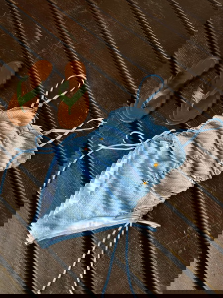 flip-flops